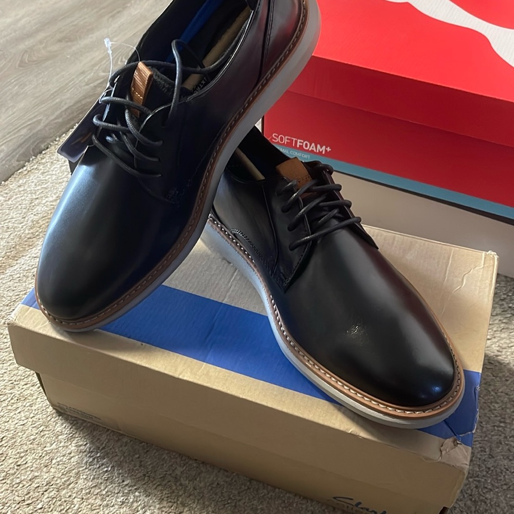 Clarks Mens Brantin Plain Oxford Shoes - 9 1/2 - BLK